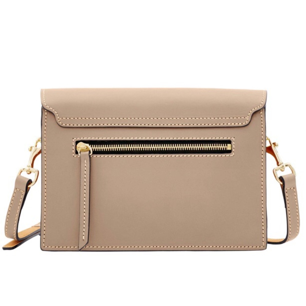 *SOLD* Dooney & Bourke East/West Leather Crossbody - Picture 3 of 7